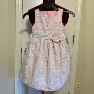 Like New Jessica Ann Formal Dress Pink with White Lace  little Girl 5T